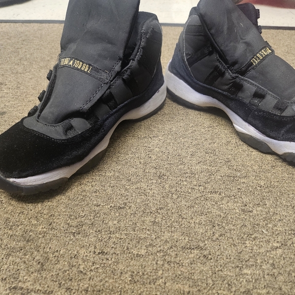 Air jordan 11 size 8 - Picture 8 of 9